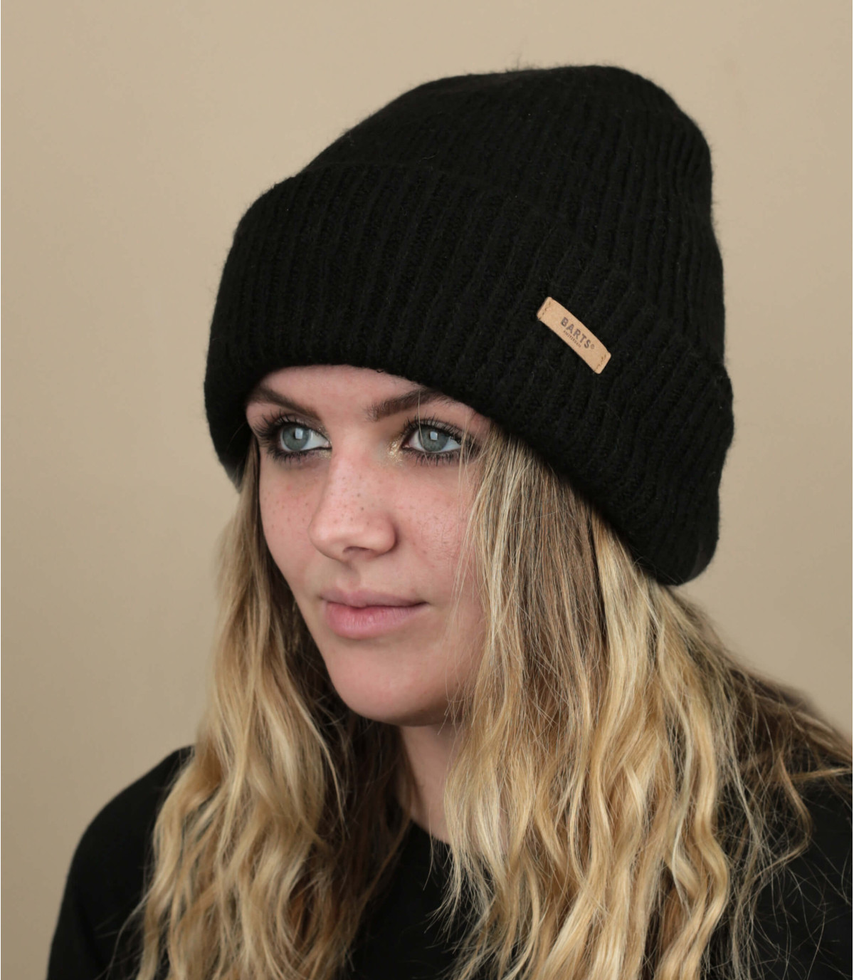 muetze-damen-schwarz-677nos.jpg